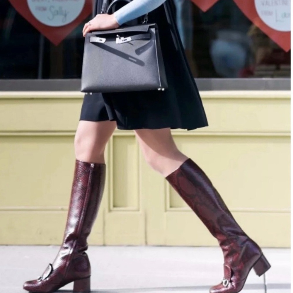 Gucci EU 39.5 Lilian Python Block Heel  Boots New in Box